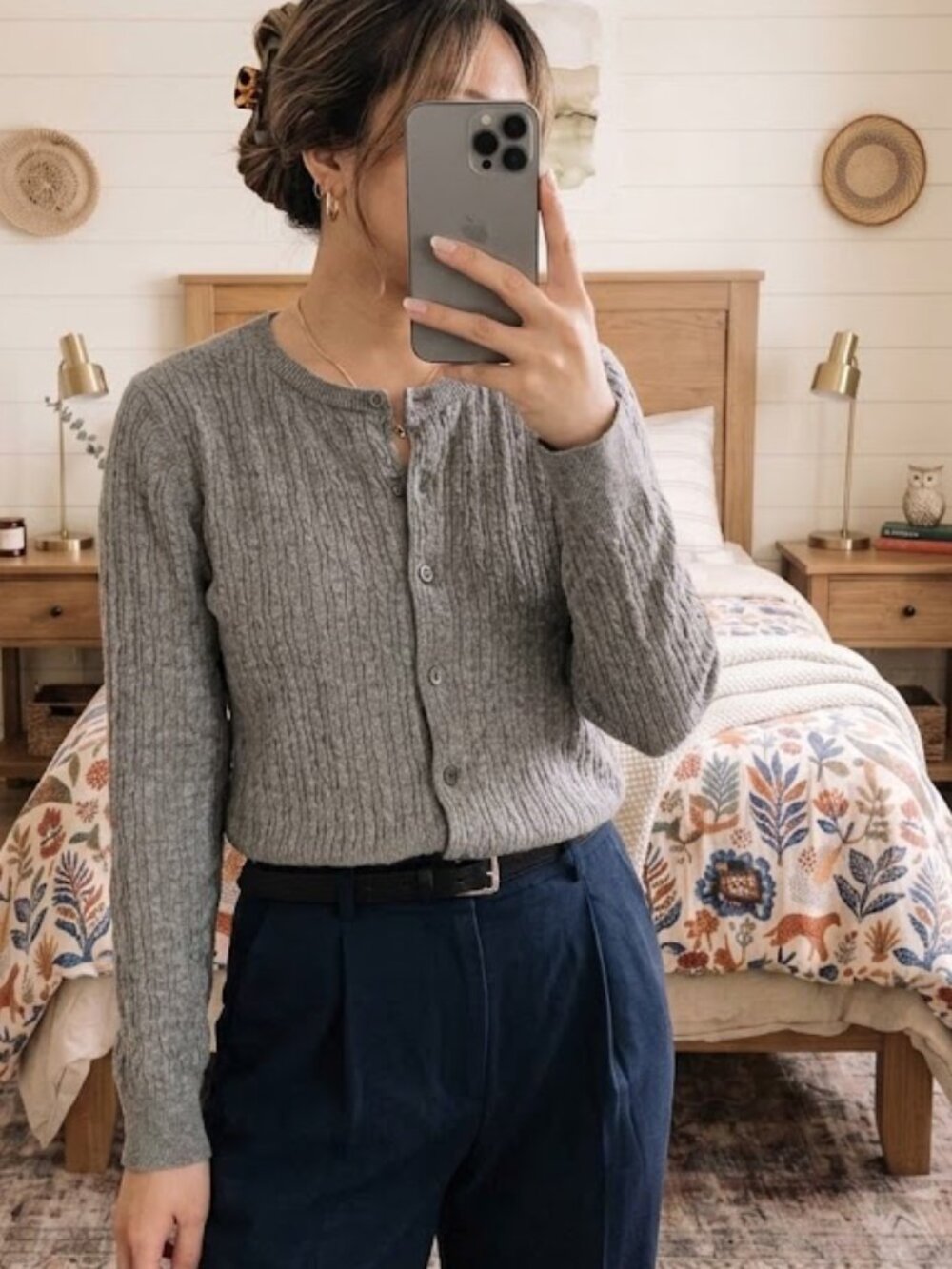 Heather Grey Cable Knit Crewneck Cardigan Button-Up Sweater Size L (Fits M/S)